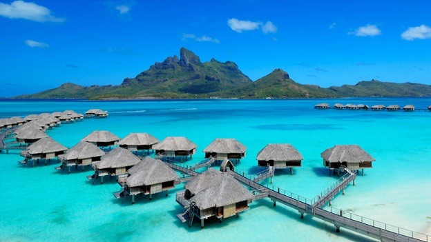 Four Seasons Hotel, Bora Bora