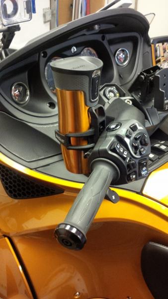 Front bolt on cup holder from Drinks2go.com