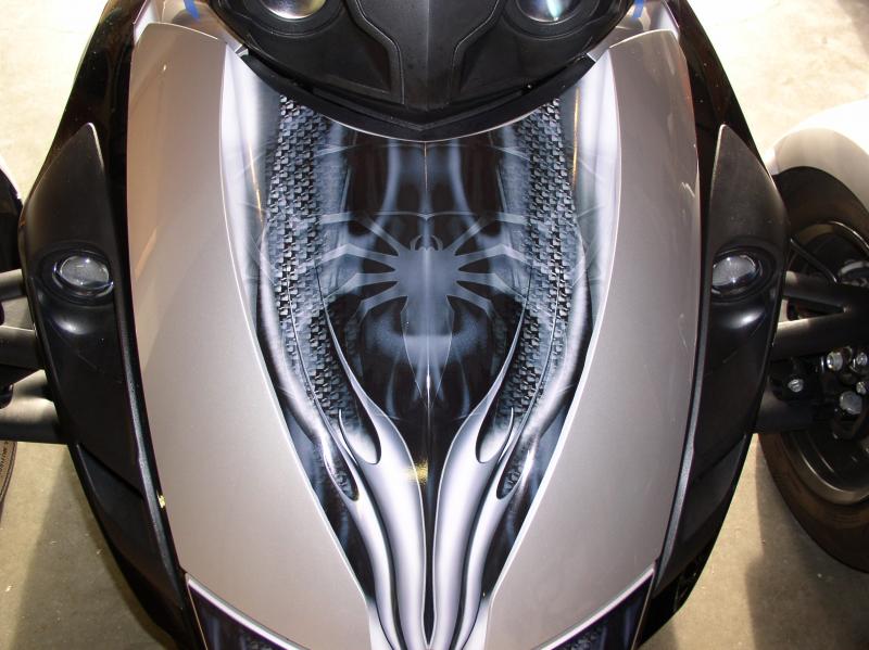 Front lid center piece inplace