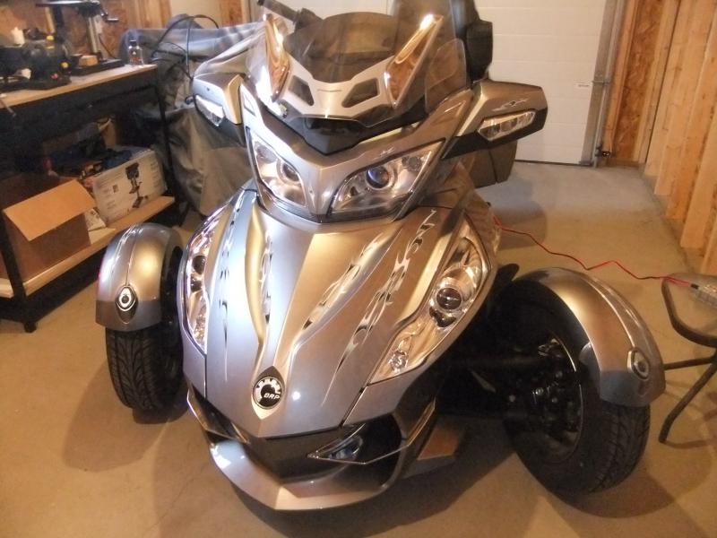 Front Trunk Graphics 3