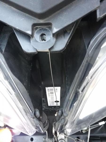 frunk lock windshield pic 2