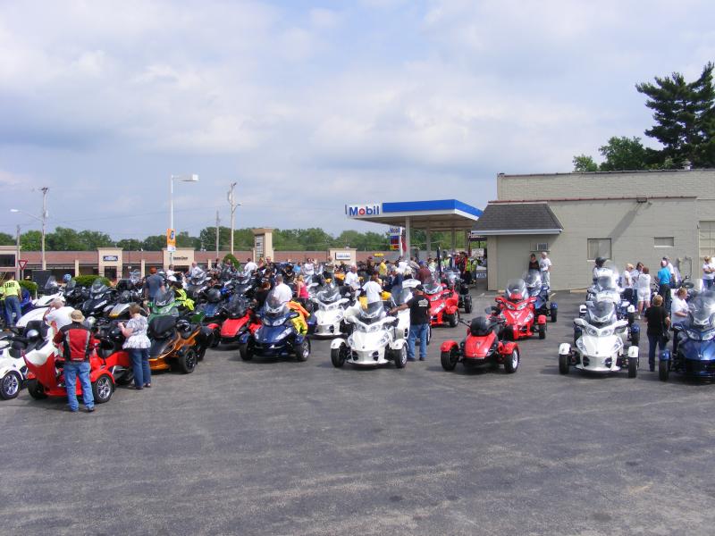 Gas stop on Route 66 ride.