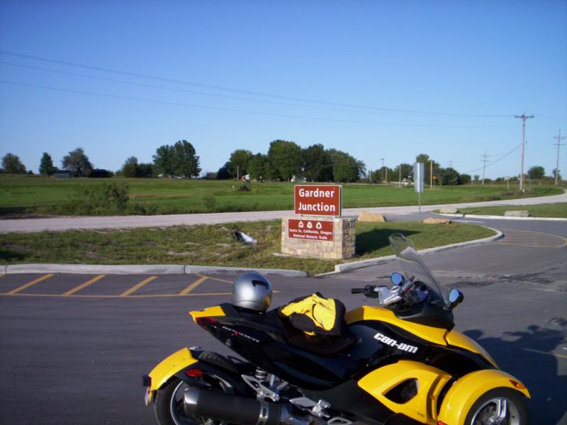 geocaching machine at Gardner Junction, Kansas, where the Oregon Trail split from the Santa Fe Trail shortly after leaving Independence, MO.