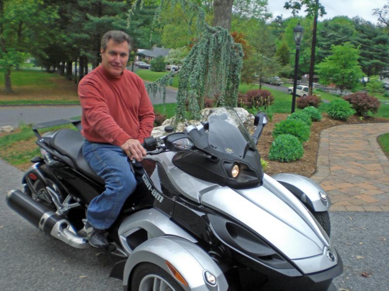 Gimp Equiped Spyder w/ Kliktronic Shifter & hydro hand brake.