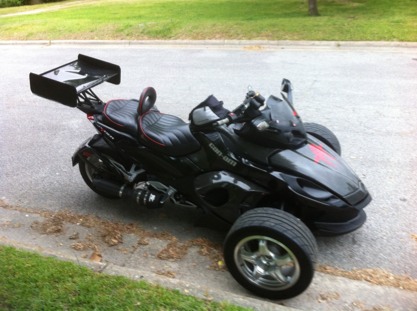 Good looking spyder, look fast.