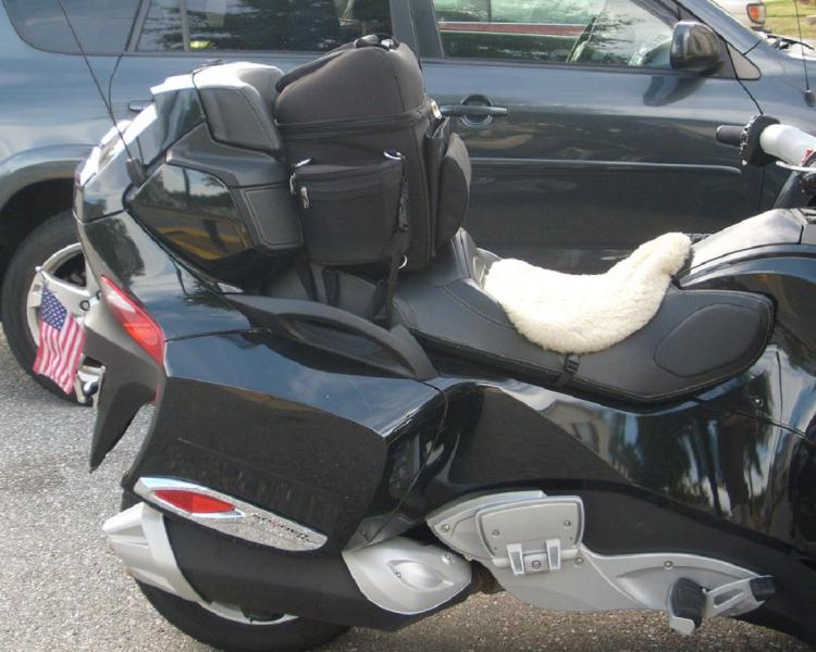 GrandTourBagOnRT2 - Right Side