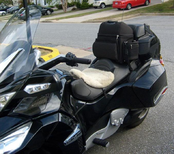 GrandTourBagOnRT4 - Left Front