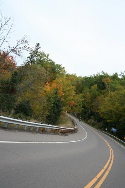 Great curves on Hwy 23 Vetrans Memorial Highway.