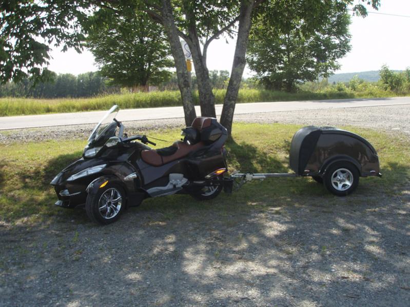 Great Looking Spyder, lucky owner