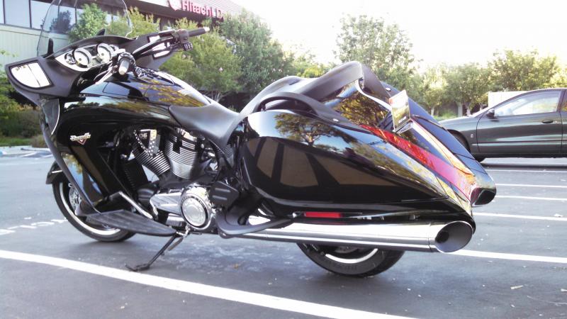 Had the trunk removed right away. Looks 100 times better and 50 pounds lighter!