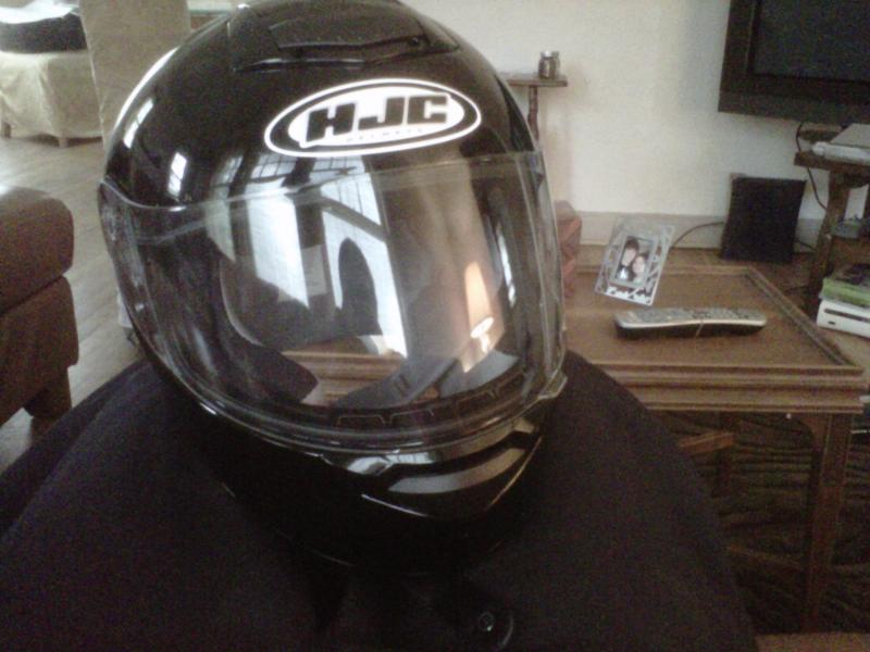 Helmet with out smoked face shield.