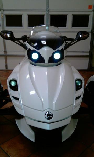 Hids, carbon fiber bumper+custom paint job