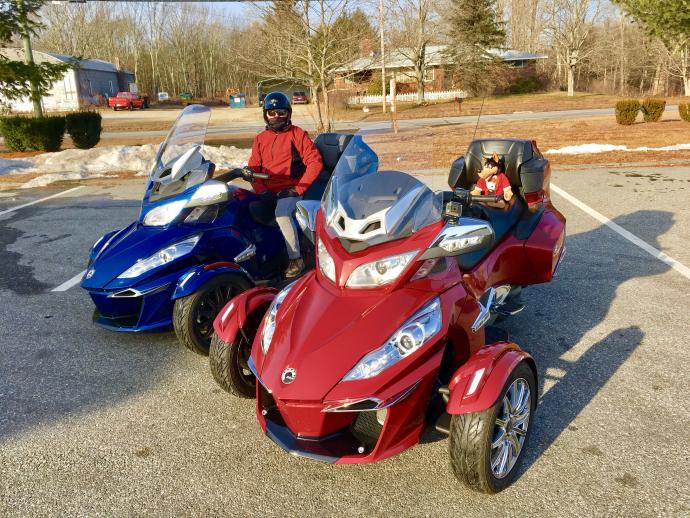 IMG 0472
Spyder ride