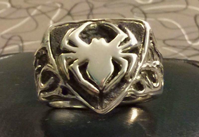 IMG 1039
Custom made Spyder Ring