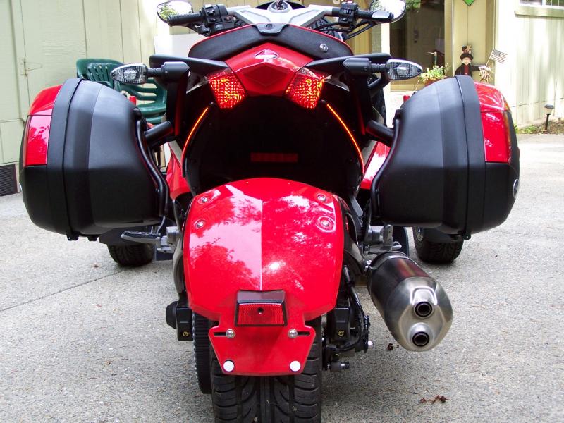 IMHO the RS lacks for rear lighting..... so our dealer Ted@ WaterWorld turned us on to Mitch at Radiantz Hardcore Lighting in Brookings, OR, who's bee