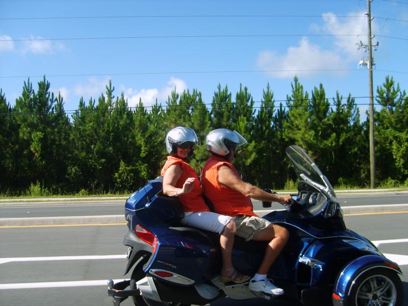 Johnnyg and Carol on RTse5