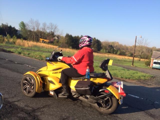 karen spyder 1
The Mrs. just got her endorsement on the 20th and wanted to ride to work this past weekend (26th). I took the pics pof her first ride i