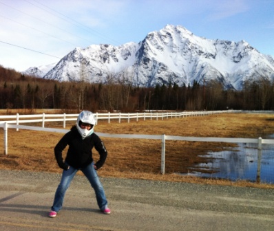 Krista in front of Pioneer Peak