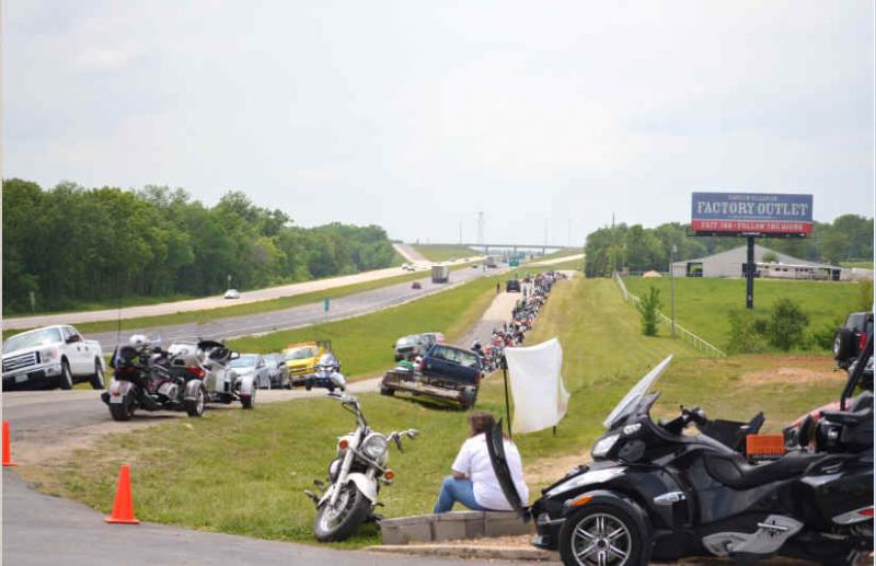 large group ride in line Sat 4 28 12