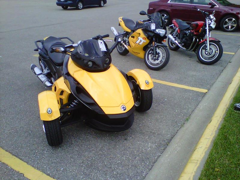 LEFT-My 2008 Spyder GS, MIDDLE-2000 Triumph TT 600, RIGHT- 1984 Yamaha Raiden