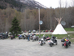 LFMCC bikes at Indian House--May 13, 2010