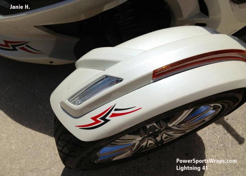 lightning 41 Front fender accent.