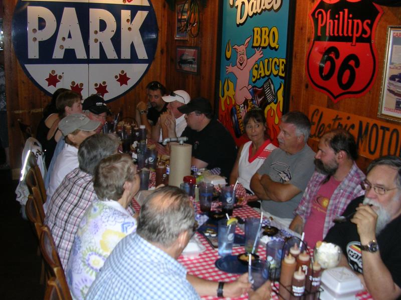 Lunch at Famous Dave's 1