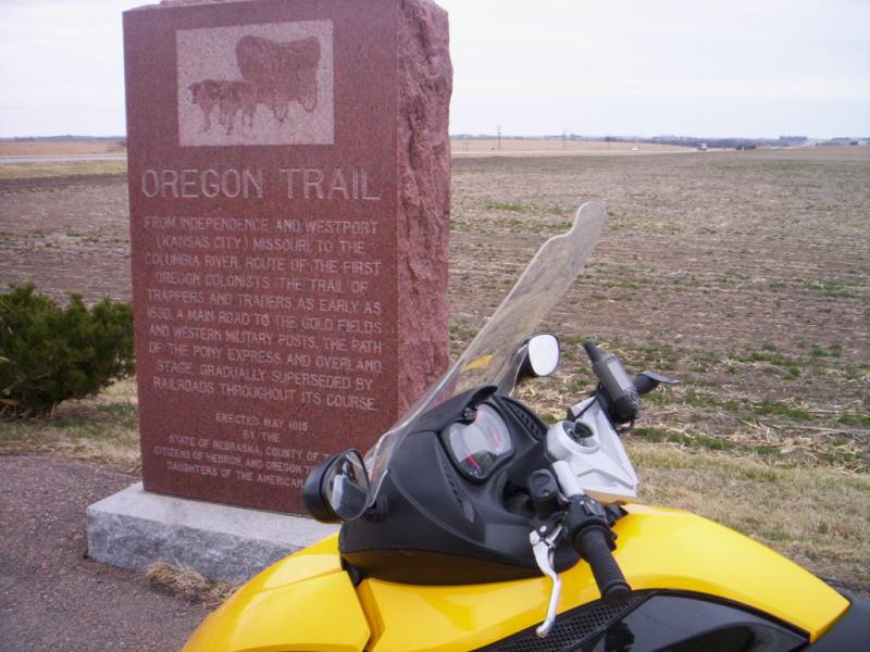 marker north of Hebron, NE