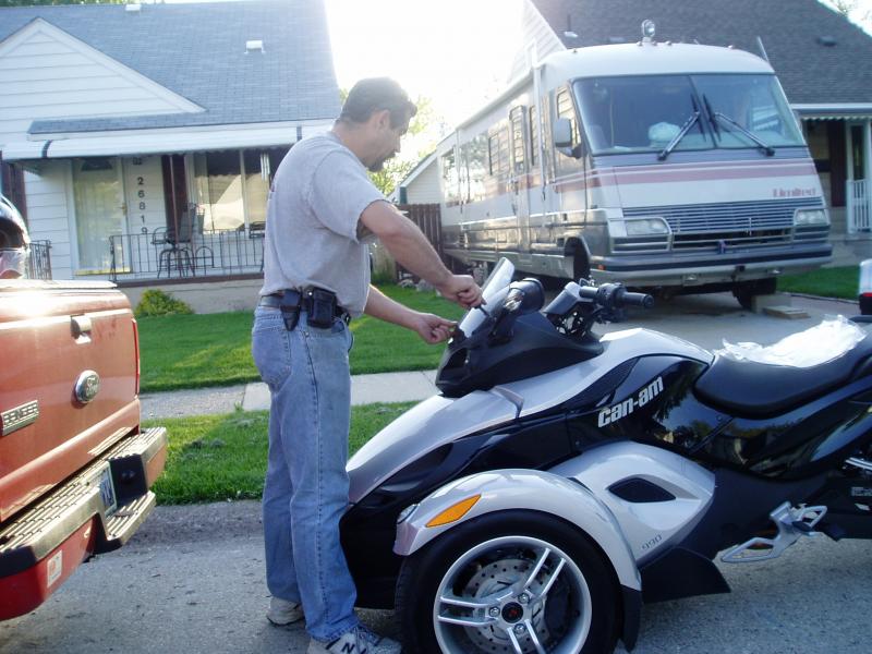 Mels installing new screen