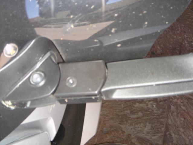 Mirror Extensions, Left Side