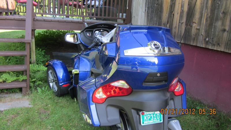 My first Can-Am Spyder         121