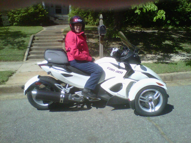 My first pictures on my Can-Am