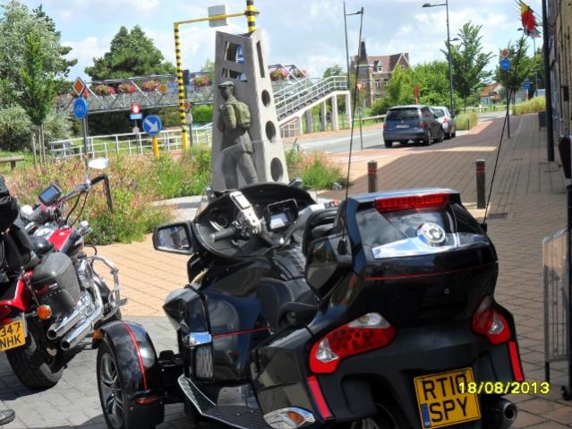 MY Spyder in a Belgium town