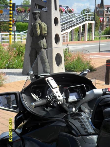 MY Spyder in a Belgium town