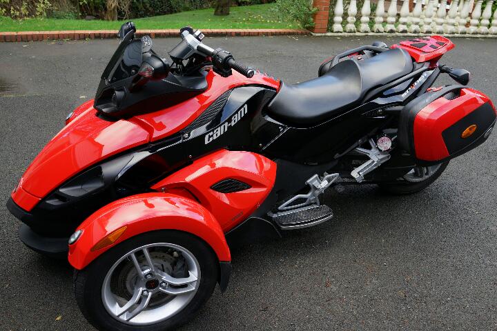 My Spyder left side view.