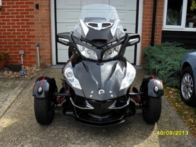 My Spyder RT-S 2010 Model SE5
New ride height - Elka's + Pitbull Powersports Relocators fitted