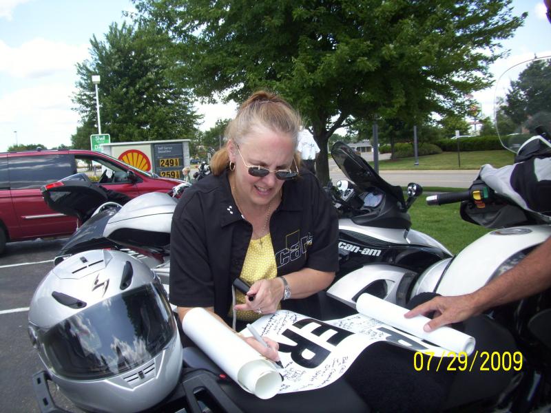 Nancy of Nancy's toy. You will see her yellow spyder in another picture.