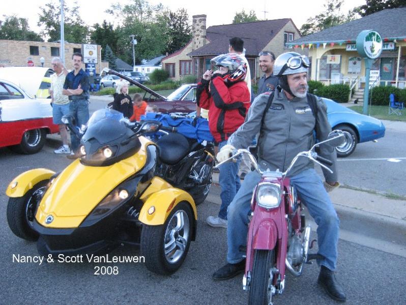 Nancy & Scott - Lakeview Cruise