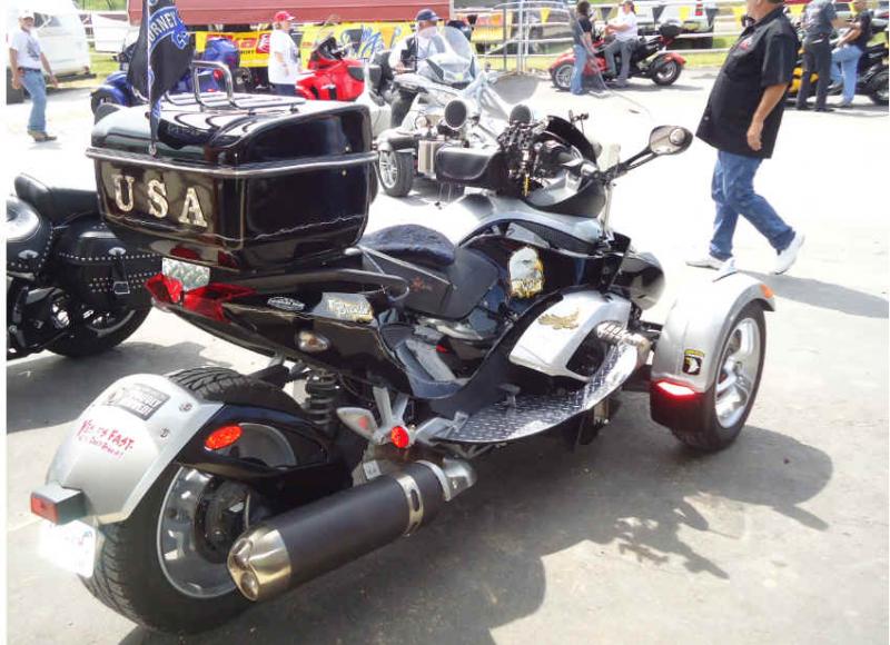 Neals bikd from the side 4 25 12