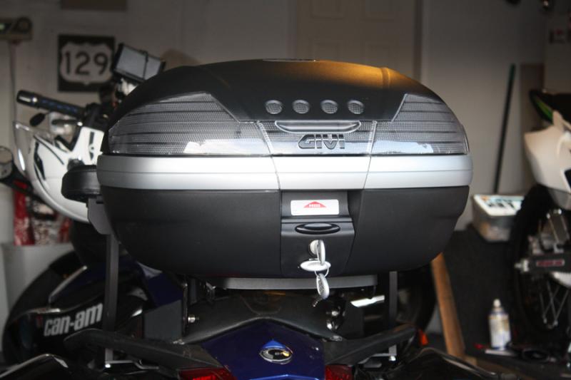 New GIVI V46 trunk