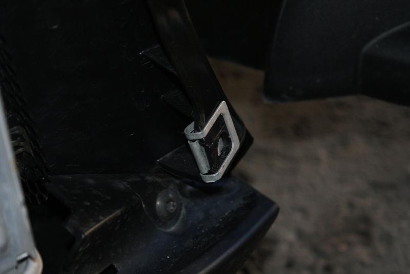 new  quarter turn screw