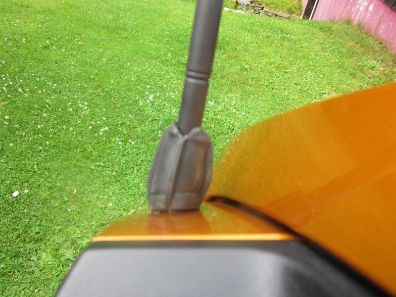 New Radio Antenna on 2014RTS SE6 003