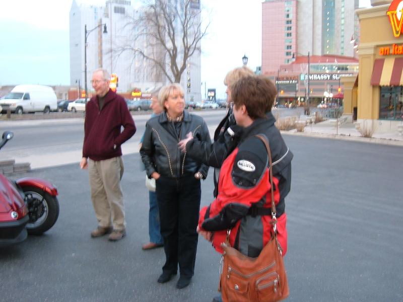 Niagara Falls Banner Signing
