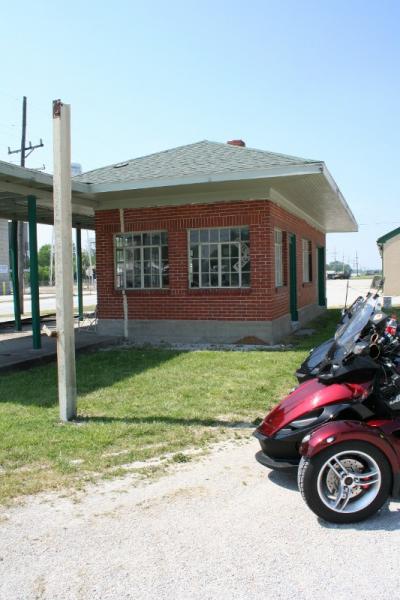 Nice spot for a break - by an old depot!