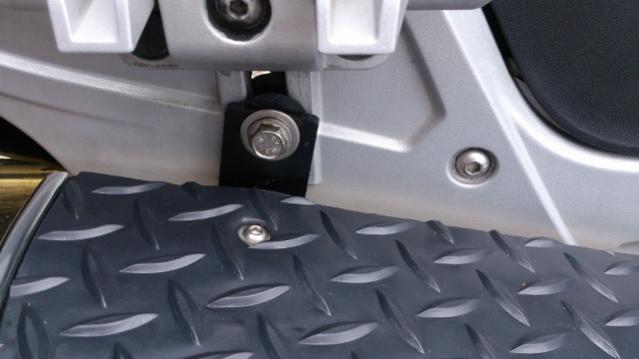 Note  - Rubber washer used between Seal Floorboard L shaped bracket and rear passenger footrest plate