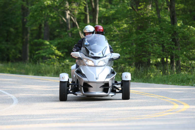 Note that the left tire is squished and the right tire is pretty light. There is a little bit of sway.