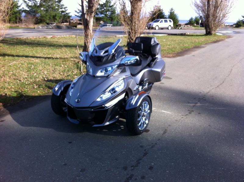 On way home, Dritwood rest stop just south of Campbell River.