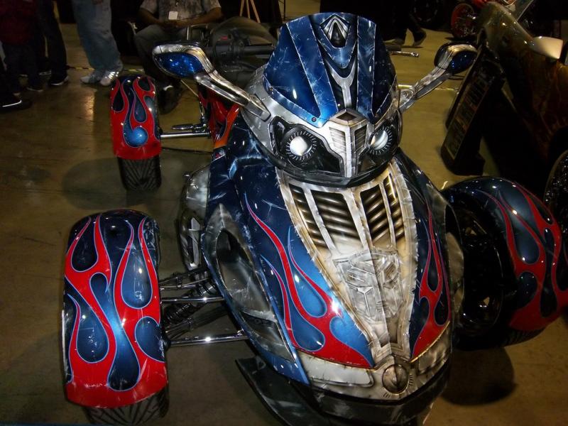 Optimus Prime 2 (Lou Racing)