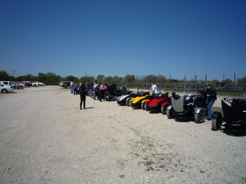 P1030266 resize

and more bikes