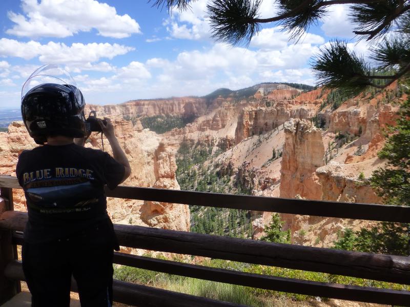 P1030959 Looking into the heart of Bryce  Canyon 7/4/2016